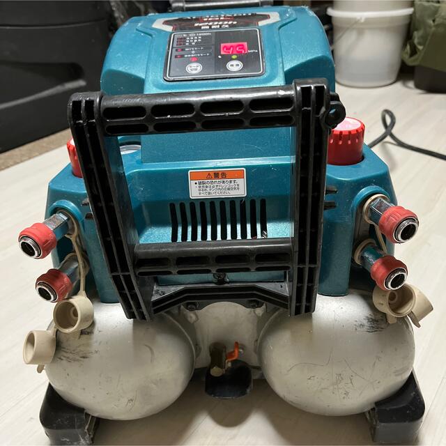 マキタ高圧専用エアコンプレッサー 完動品 ic.sch.id