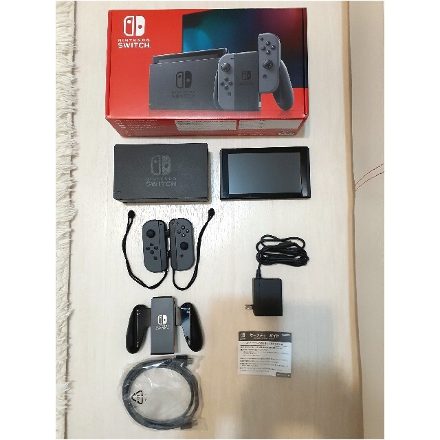 【美品】Nintendo Switch★ニンテンドースイッチ★グレー