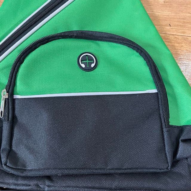 新品未使用　ショルダーバッグ メンズ 斜めがけ ボディバッグ グリーン メンズのバッグ(メッセンジャーバッグ)の商品写真