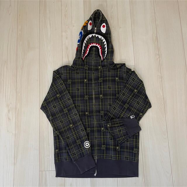 シャークパーカー　shark parka bape