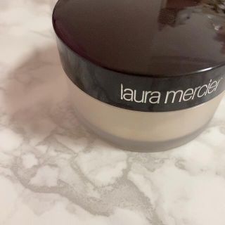 ローラメルシエ(laura mercier)のローラメルシエ　パウダー(フェイスパウダー)