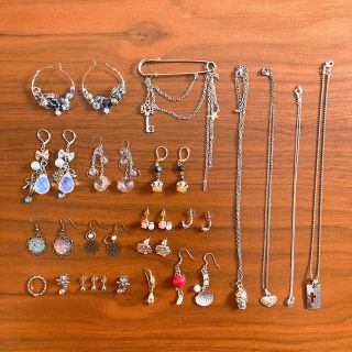 シルバー系 ピアス ネックレス アクセサリー 22点セット まとめ売り＊.(ピアス)