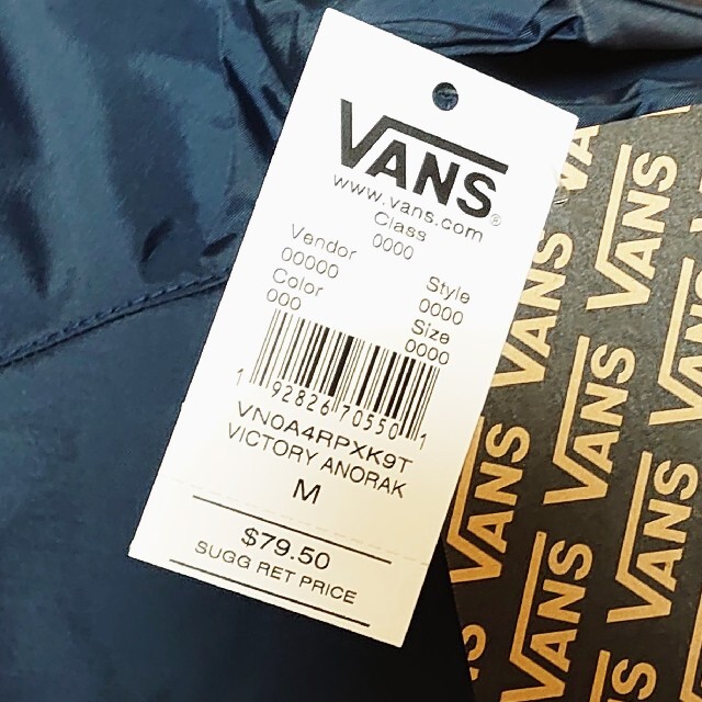 VANS(ヴァンズ)の【M】VANS バンズ/アノラックパーカー/VICTORY ANORAK/紺×白 メンズのジャケット/アウター(ナイロンジャケット)の商品写真