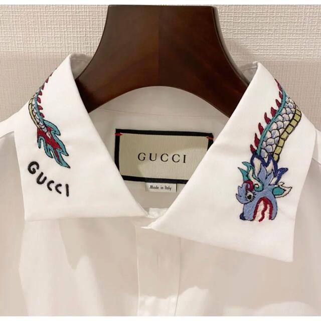 Gucci - 【求】GUCCI グッチ　 Yシャツ　ワイシャツ　白　刺繍　ドラゴン　龍