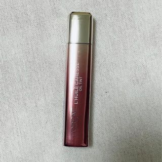 ロレアルパリ(L'Oreal Paris)のロレアル パリ リップ ユイルカレス 805 ダークレッド(リップグロス)