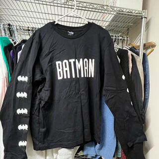 バンダイ(BANDAI)のバッドマン　GU ロンT  XL   ロングTシャツ　黒　ブラック(Tシャツ/カットソー(半袖/袖なし))