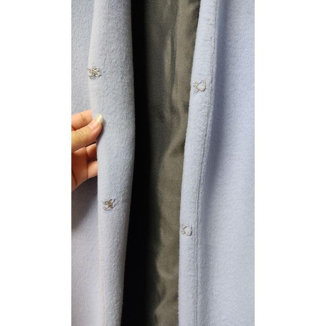 Omekashi(オメカシ)のomekashi 　ノーカラーコート　ブルー レディースのジャケット/アウター(ロングコート)の商品写真