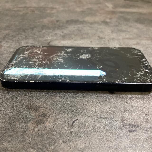 32855T iPhone12 mini 容量不明　SIMフリー　部品取り