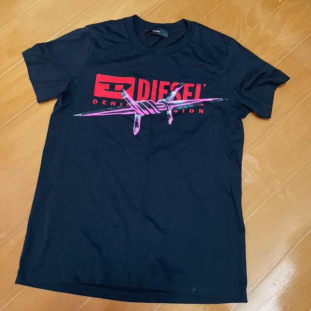 DIESEL(ディーゼル)のディーゼル　Tシャツ レディースのトップス(Tシャツ(半袖/袖なし))の商品写真