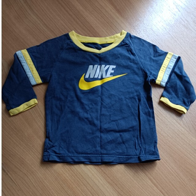 NIKE(ナイキ)のナイキ２点セット キッズ/ベビー/マタニティのベビー服(~85cm)(Ｔシャツ)の商品写真