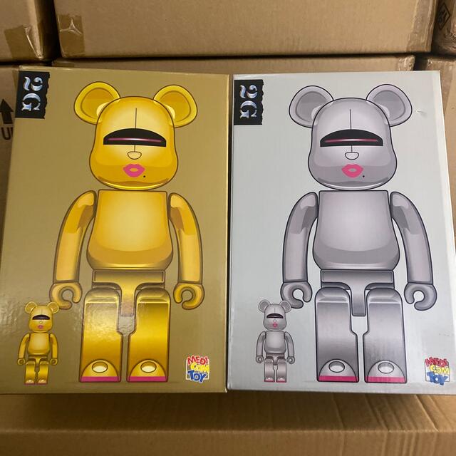 BE@RBRICK SORAYAMA x 2G 100%&400%ハンドメイド