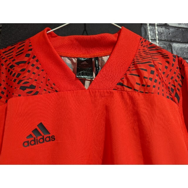 adidas(アディダス)のadidas　サッカーピステ　フットサル　ジム　ランニングなどにも スポーツ/アウトドアのサッカー/フットサル(ウェア)の商品写真