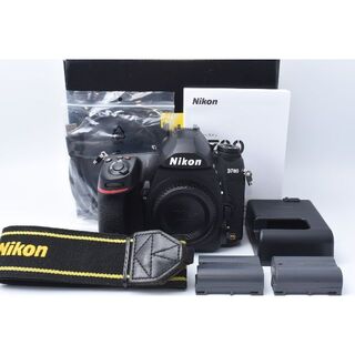 Nikon - Nikon D750ボディとバッテリーグリップセット(単焦点レンズ 
