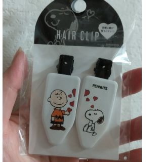 スヌーピー(SNOOPY)の未使用スヌーピーチャーリーブラウン前髪クリップヘアピンヘアクリップ(ヘアピン)