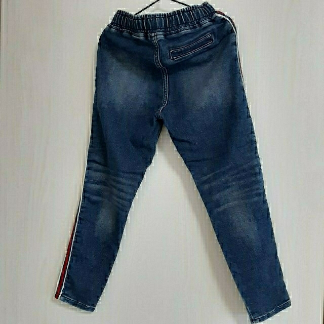 HM 発送4月8日以降 HM デニムパンツ スキニーパンツ 120cm 男の子の通販 by ひめとら|エイチアンドエムならラクマ H&M スキニーデニムパンツ