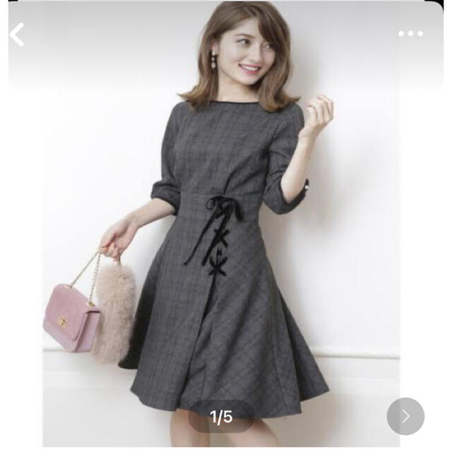 新品《アプワイザーリッシェ》フリルスリーブビスチェニットワンピース
