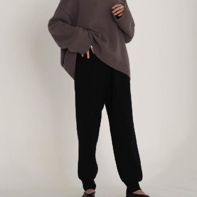 Na.e 【EVER SERIES】Knit Pants ブラック　ニットパンツ レディースのパンツ(クロップドパンツ)の商品写真