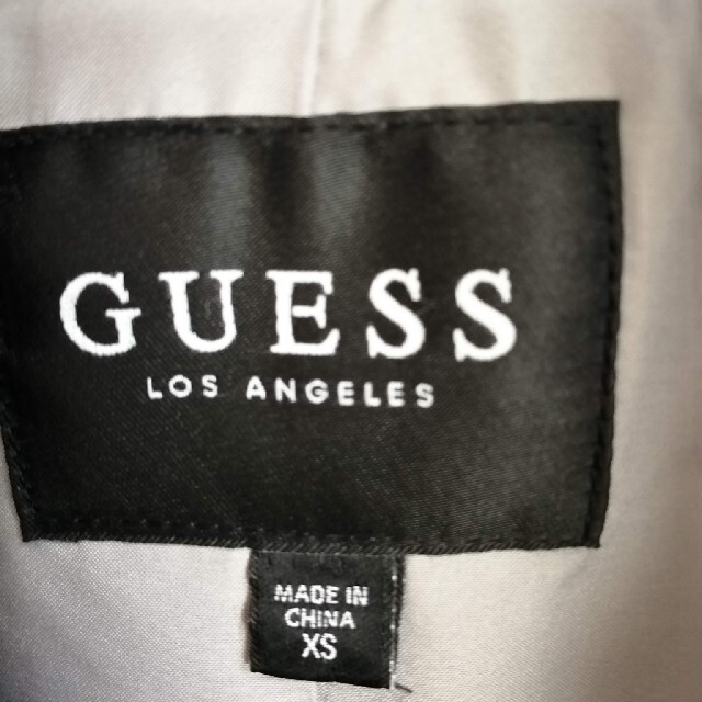 GUESS(ゲス)のGUESS  未使用ファージャケット レディースのジャケット/アウター(毛皮/ファーコート)の商品写真