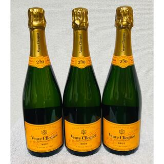 【バラ様専用】Veuve Clicquot/ヴーヴクリコイエローラベル750ml(シャンパン/スパークリングワイン)