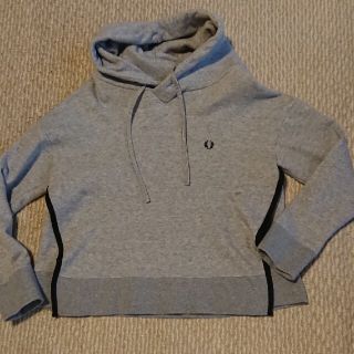 フレッドペリー(FRED PERRY)のFRED PERRYレディースパーカー(パーカー)