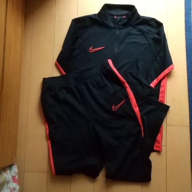 希少 NIKE FOOTBALL  上下セット