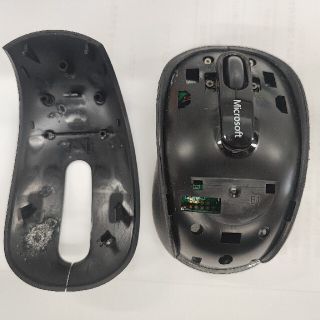 マイクロソフト(Microsoft)のマイクロソフト Bluetooth mobile mouse 3600ジャンク(PC周辺機器)