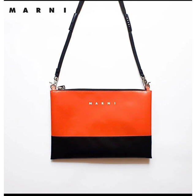 新品　マルニ  MARNI  ショルダー　バッグバッグ