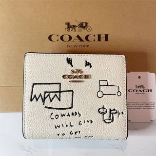 コーチ(COACH)の【新品-未使用】COACH バスキア コラボ  二つ折り財布  アイボリー (財布)