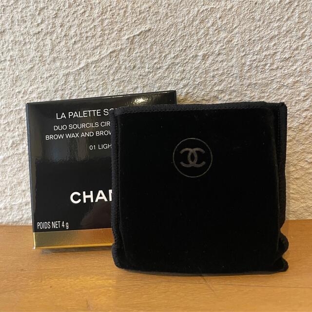 CHANEL(シャネル)のCHANEL ラ パレット スルスィル ドゥ シャネル N 01 コスメ/美容のベースメイク/化粧品(パウダーアイブロウ)の商品写真