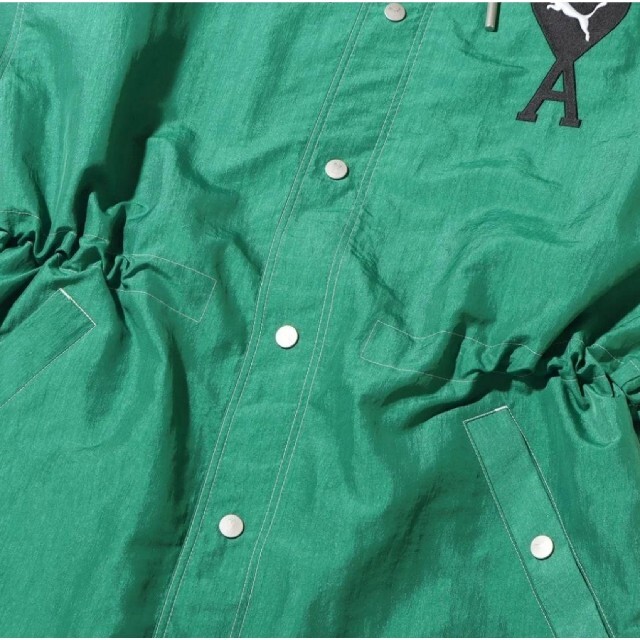 PUMA(プーマ)のプーマ×アミパリ コラボ　ライトウェイトコート　オーバーサイズ　ユニセックス メンズのジャケット/アウター(その他)の商品写真