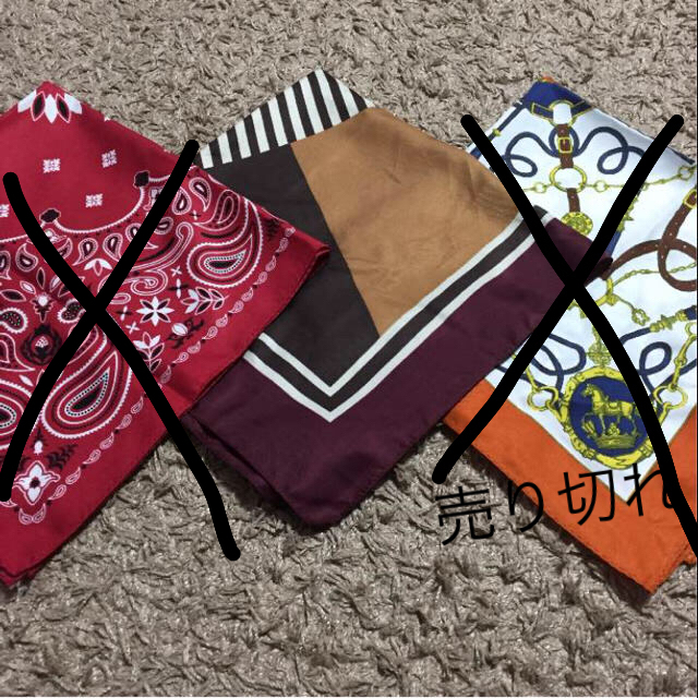 GU(ジーユー)のGU☆スカーフ レディースのファッション小物(バンダナ/スカーフ)の商品写真