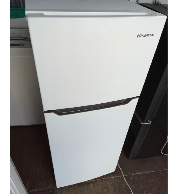 全品送料0円 Hisense 2ドア冷凍冷蔵庫フロントガラス 2022年製 USED 美