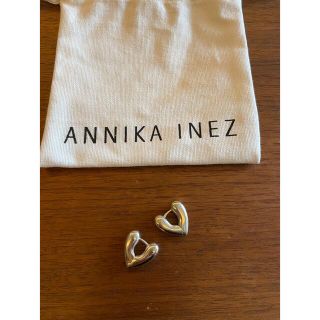 アニカイネズ(ANNIKA INEZ)のAnnika Inez Heart Hoops スモール　フープピアス(ピアス)