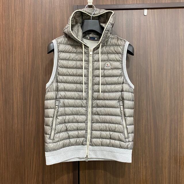 美品　定価12万　モンクレール　MAGLIA GILET 切替　ベスト 国内正規