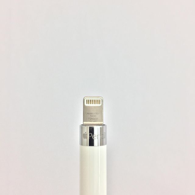 Apple(アップル)の【B】Apple Pencil/FQ9QQKY8GWTJ スマホ/家電/カメラのスマホアクセサリー(その他)の商品写真