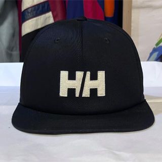 ヘリーハンセン(HELLY HANSEN)のHELLY HANSEN キャップ 黒 (free size)(キャップ)