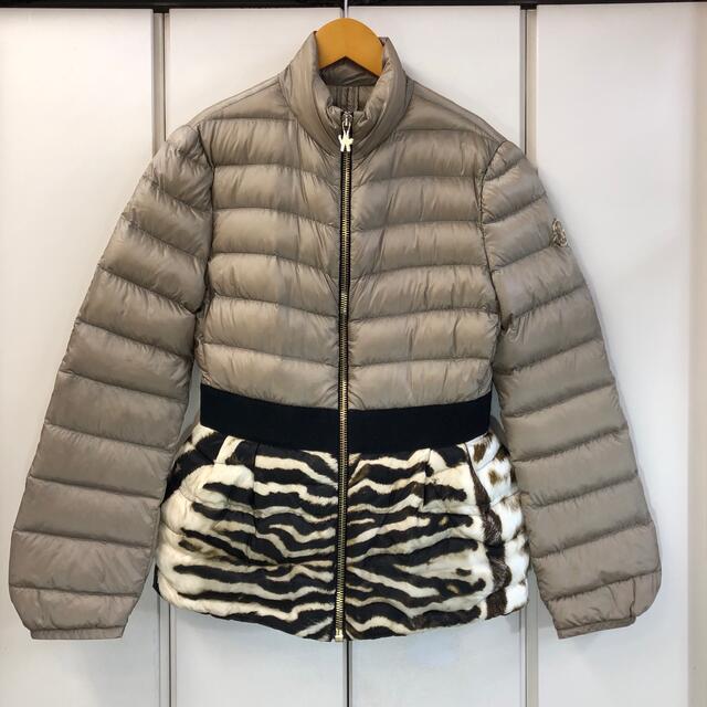 MONCLER - 美品 MONCLER SHANI ゼブラ切替ペプラムダウンジャケット(0 ...