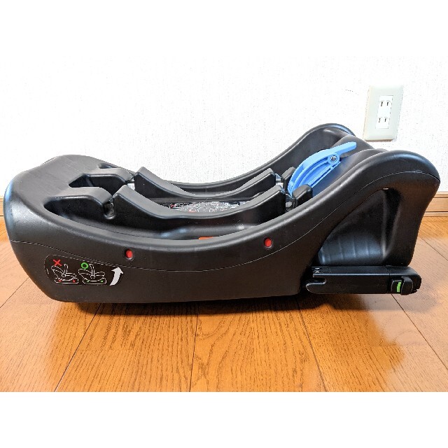 新品人気 Joie (ベビー用品) Joie I-base アイベース isofixの通販 by shop|ジョイーならラクマ