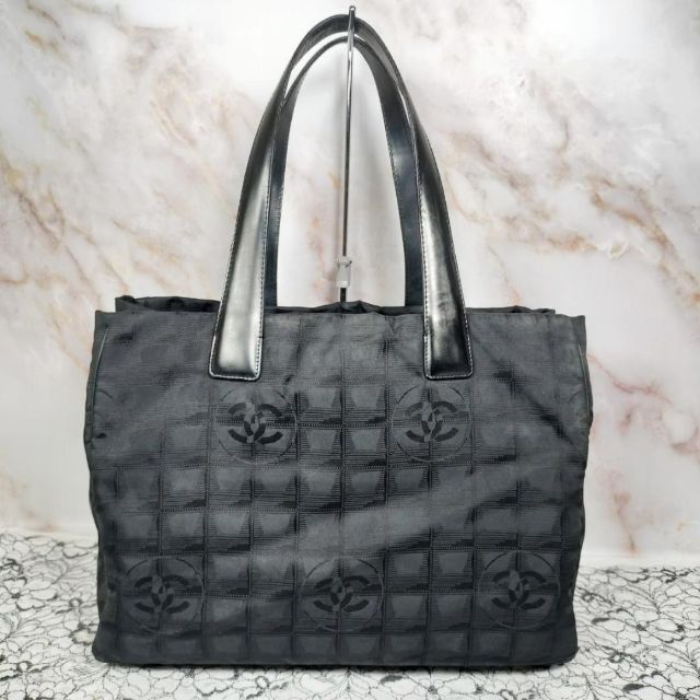 CHANEL シャネル ニュートラベルライン MM 後期 ブラック ゴールド金具