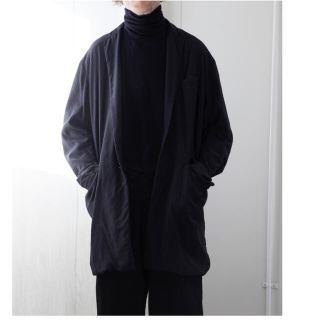 コモリ(COMOLI)のCOMOLI コモリ "ナイロンシルク中綿 チェスターコート" (Navy) (チェスターコート)