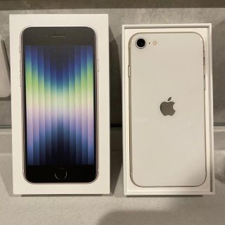 アイフォーン(iPhone)のアップル iPhoneSE 第3世代 64GB スターライト SE3(スマートフォン本体)