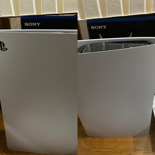 PlayStation(プレイステーション)の中古 プレイステーション5 PS5 CFI-1100B01 デジタルエディション エンタメ/ホビーのゲームソフト/ゲーム機本体(家庭用ゲーム機本体)の商品写真