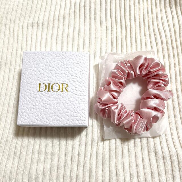 Dior(ディオール)のDIOR シュシュ レディースのヘアアクセサリー(ヘアゴム/シュシュ)の商品写真