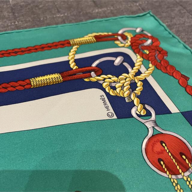 新品 HERMES エルメス カレ90 森の伝説 大判シルクスカーフ モザイク
