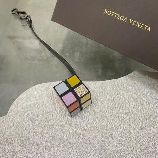 【新品】Bottega Veneta ボッテガ カラーブロック バッグチャーム