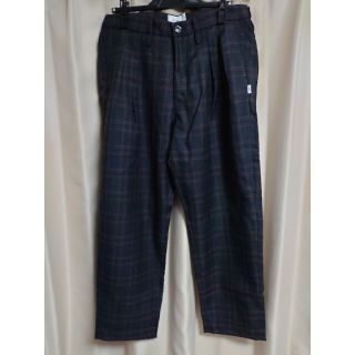 ダブルタップス(W)taps)の［新品］ WTAPS 20AW TUCK TROUSERS NAVY LARGE(スラックス)