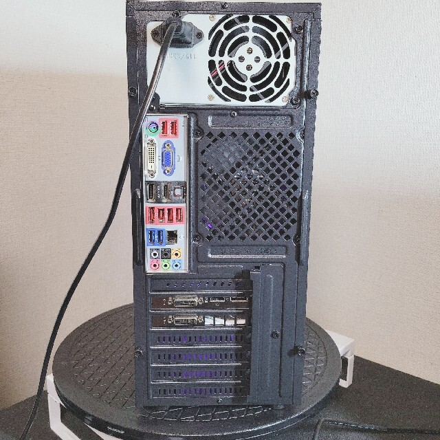 自作ゲーミングPC/Core i7-2600K/16GB/GTX1060 6GB 自作ゲーミングPC/Core i7-2600K/16GB/GTX1060 6GB