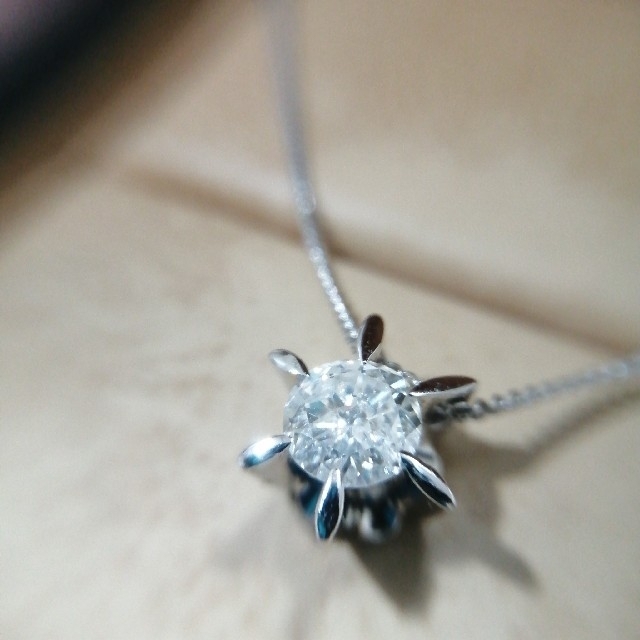 pt850  0.41ct  ダイヤモンド　ネックレス　一粒 2