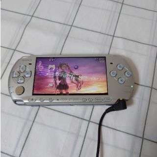 プレイステーションポータブル(PlayStation Portable)のPSP　3000　本体　シルバー本体のみ　バッテリーなし(携帯用ゲーム機本体)