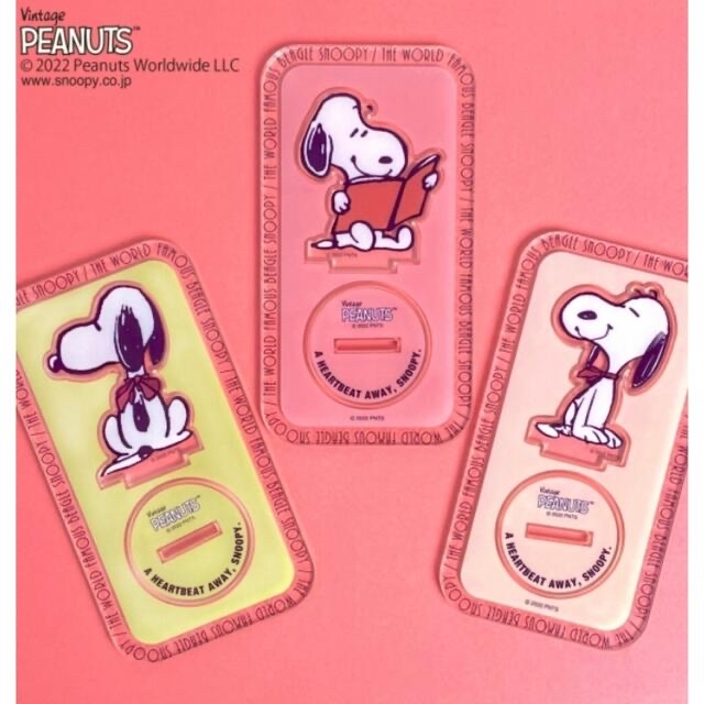 SNOOPY(スヌーピー)のスヌーピー　SNOOPY アクリルスタンド　非売品 エンタメ/ホビーのおもちゃ/ぬいぐるみ(キャラクターグッズ)の商品写真